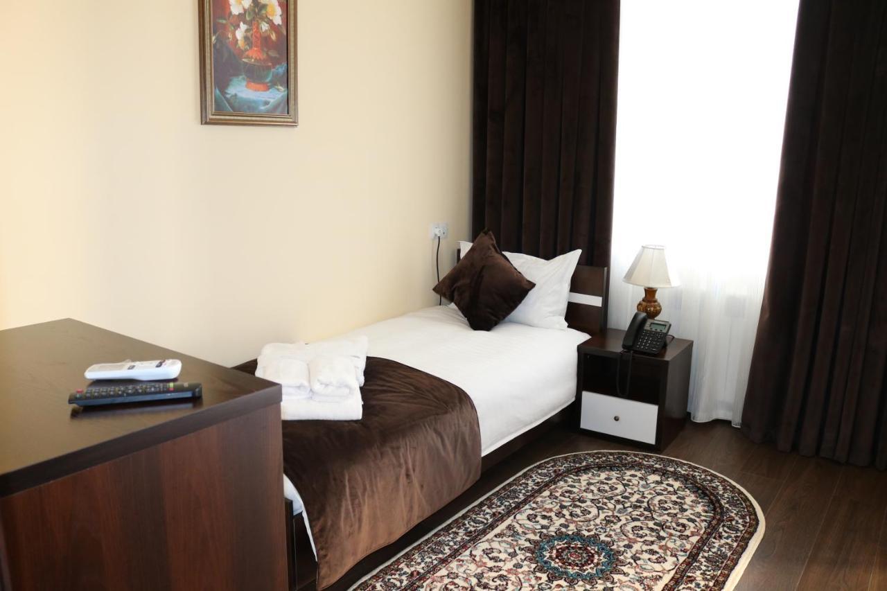 Marhabo Hotel Palace Solnechnyy Dış mekan fotoğraf